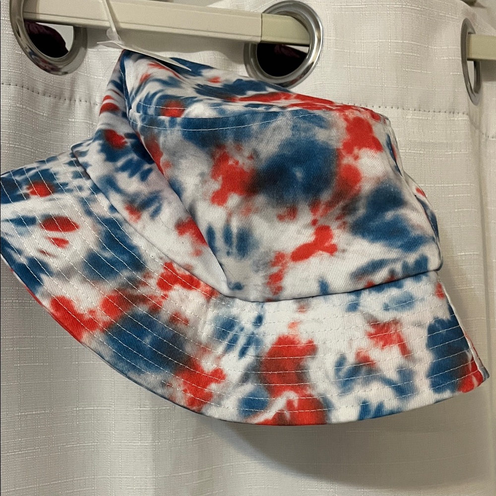 Claire's Red and Blue Tie-Dye Bucket Hat